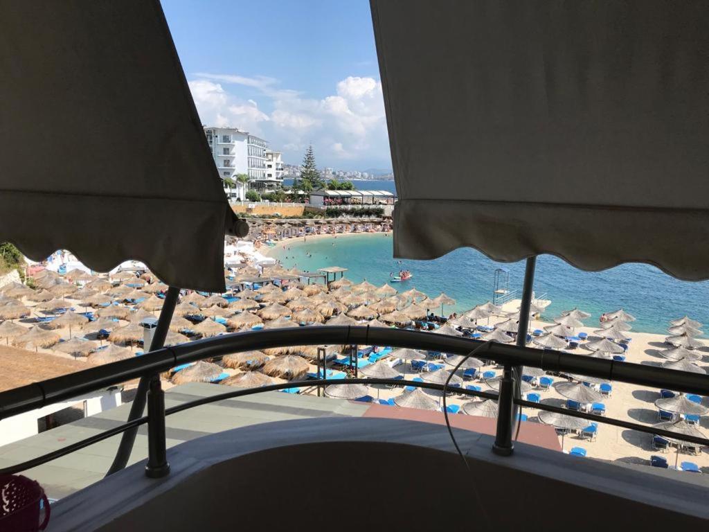 Leon Sea View Apartment Sarande Exterior photo