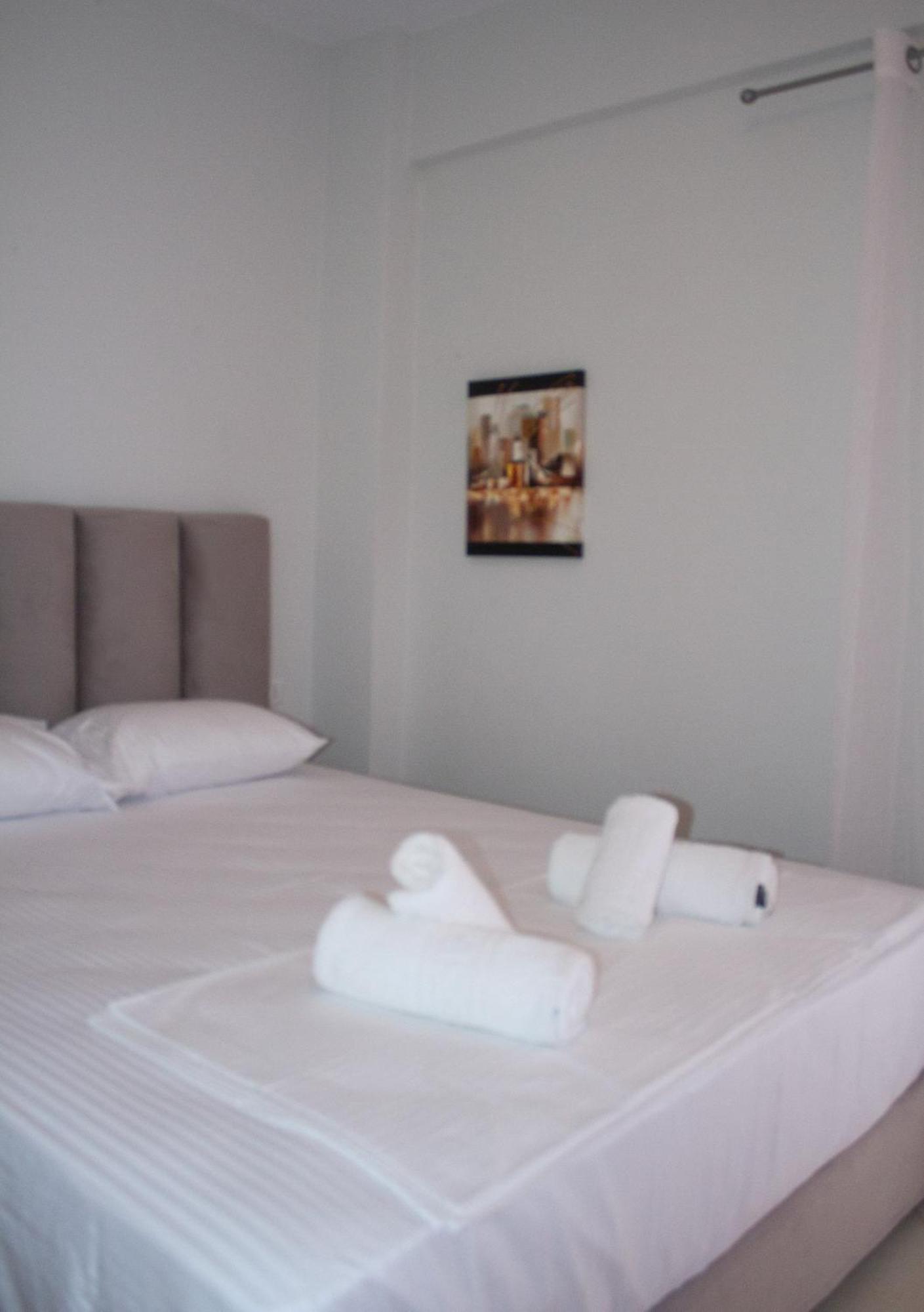 Leon Sea View Apartment Sarande Exterior photo
