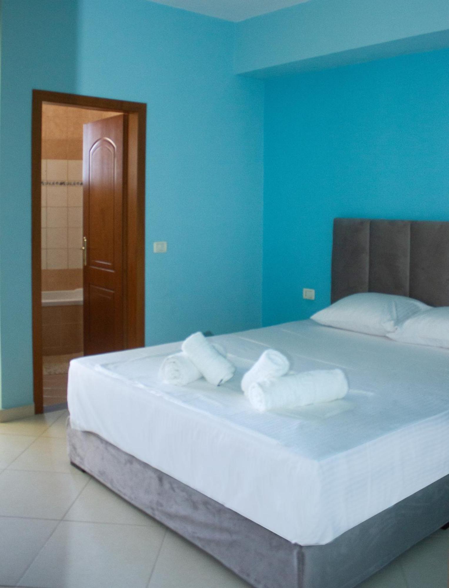 Leon Sea View Apartment Sarande Exterior photo